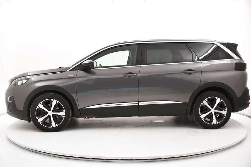 Usata Peugeot 5008 GT-line 131 CV (96 kW) 2020 Grigio SUV