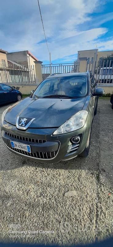 Usata Peugeot 4007 156 CV (114 kW) 2008 Verde SUV