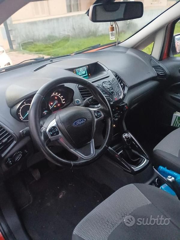 Usata Ford Ecosport 90 CV (66 kW) 2014 Rosso SUV