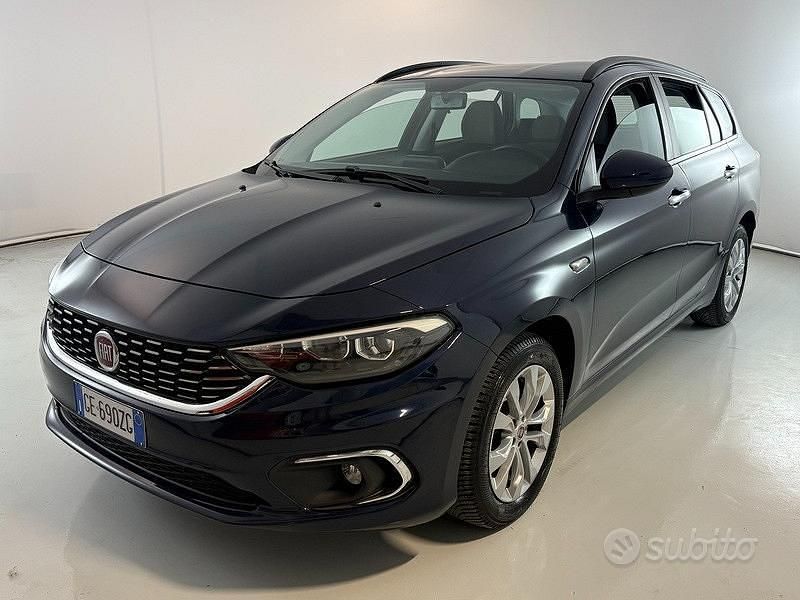 Blu Usata 2021 Fiat Tipo Lounge Station wagon | 12.900 € (Buon prezzo) - Immagine 1/4