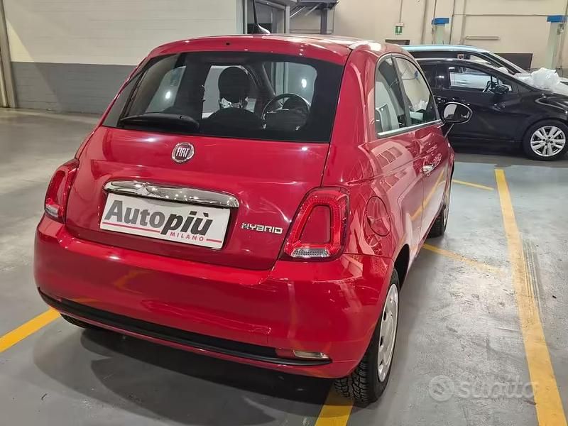 Usata Fiat 500 70 CV (51 kW) 2023 Rosso Utilitaria
