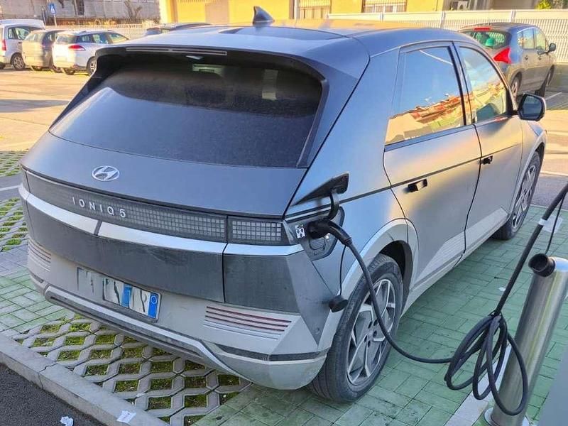 Usata Hyundai Ioniq 5 55 kW (76 CV) 2023 Grigio SUV