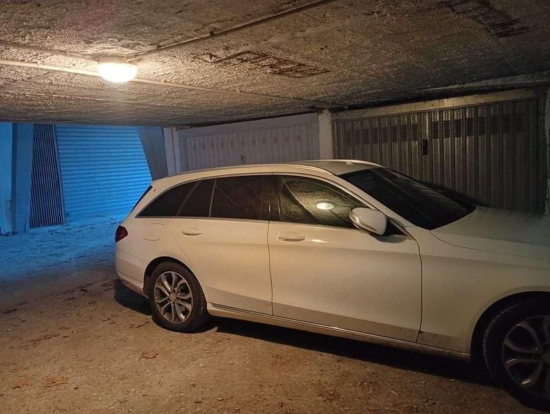 Usata Mercedes C220 Premium 170 CV (125 kW) 2015 Bianco Station wagon