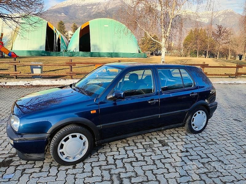 Usata VW Golf III GTI 1992 Blu Utilitaria