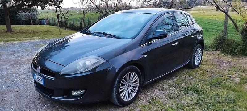 Usata Fiat Bravo Dynamic 105 CV (77 kW) 2013 Utilitaria