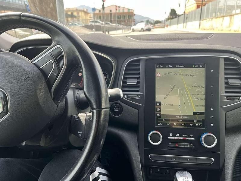 Usata Renault Mégane IV Intens 110 CV (80 kW) 2016 Berlina