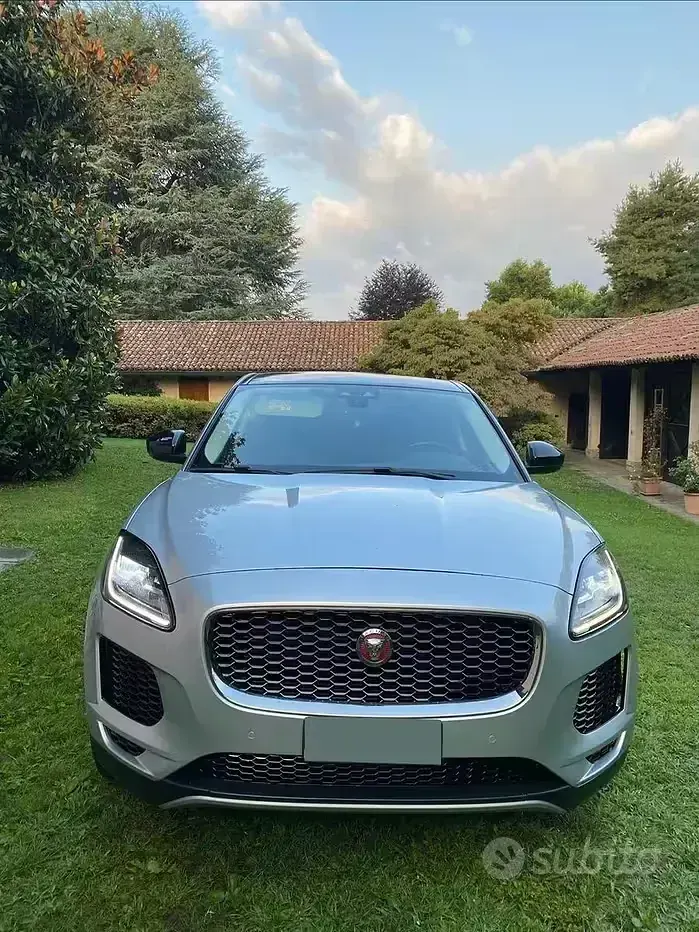 Usata Jaguar E-Pace 150 CV (110 kW) 2019 Grigio SUV
