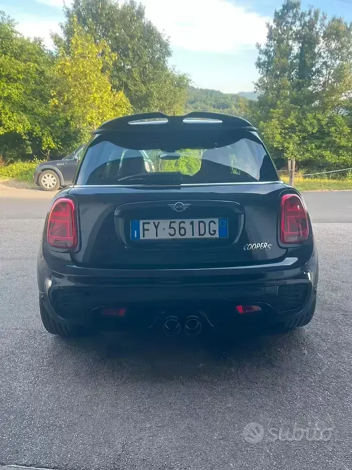 Usata Mini Cooper S 192 CV (141 kW) 2019 Nero Utilitaria