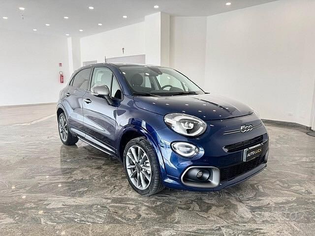 Usata Fiat 130 Sport 130 CV (95 kW) 2024 Blu SUV