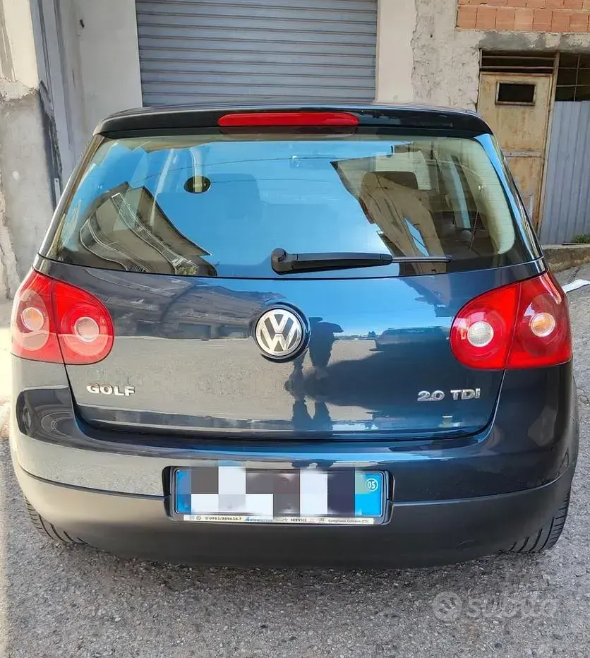Usata VW Golf IV 140 CV (102 kW) 2005 Berlina