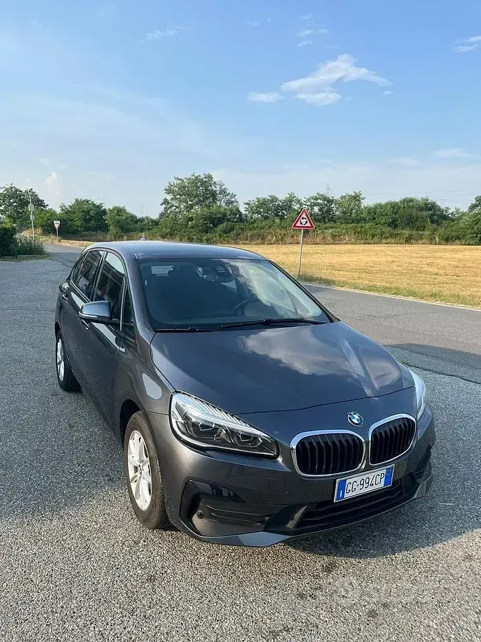 Usata BMW 216 Active Tourer Luxury Line 109 CV (80 kW) 2021 Grigio Monovolume