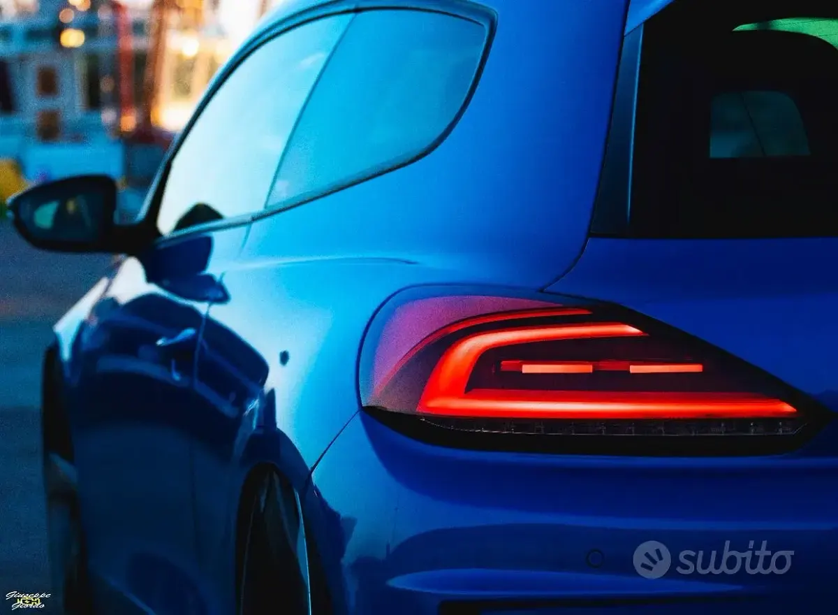 Usata VW Scirocco 140 CV (102 kW) 2014 Bluazzurro Coupé