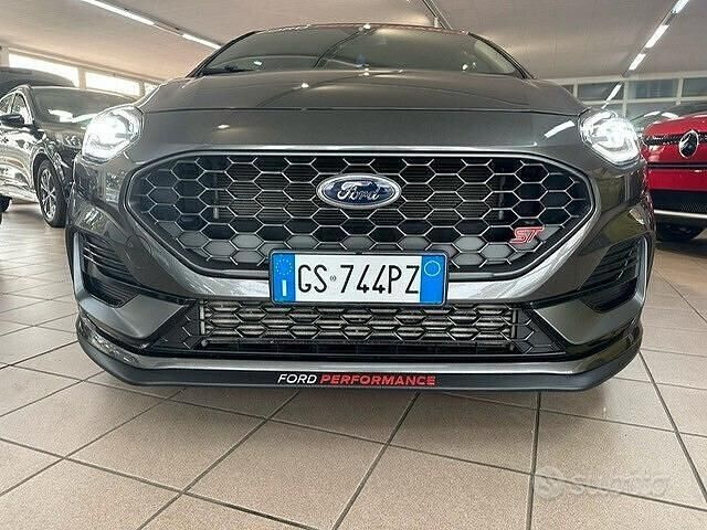 Usata Ford Fiesta ST 200 CV (147 kW) 2023 Grigio Utilitaria