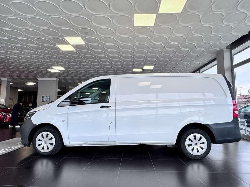 Usata Mercedes Vito 136 CV (100 kW) 2022 Bianco Furgone