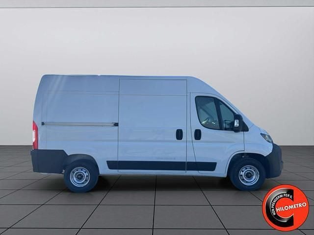 Usata Fiat Ducato 140 CV (102 kW) 2024 Bianco pastello Furgone