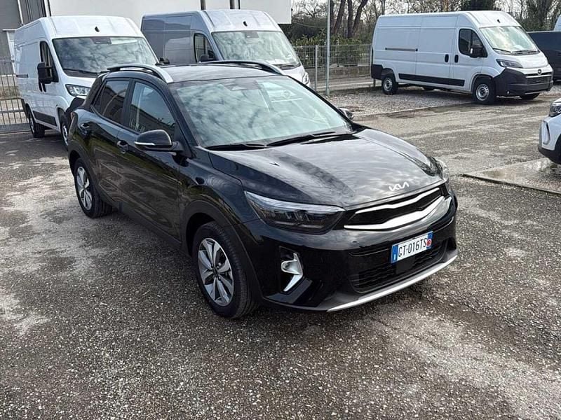 Usata Kia Stonic Style 82 CV (60 kW) 2024 Nero SUV