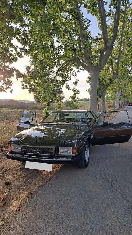 Usata De Tomaso De Tomaso Longchamp 271 CV (199 kW) 1972 Marrone Coupé