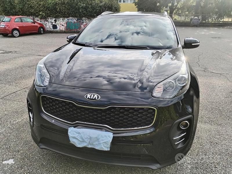 Usata Kia Sportage 115 CV (84 kW) 2017 Nero SUV