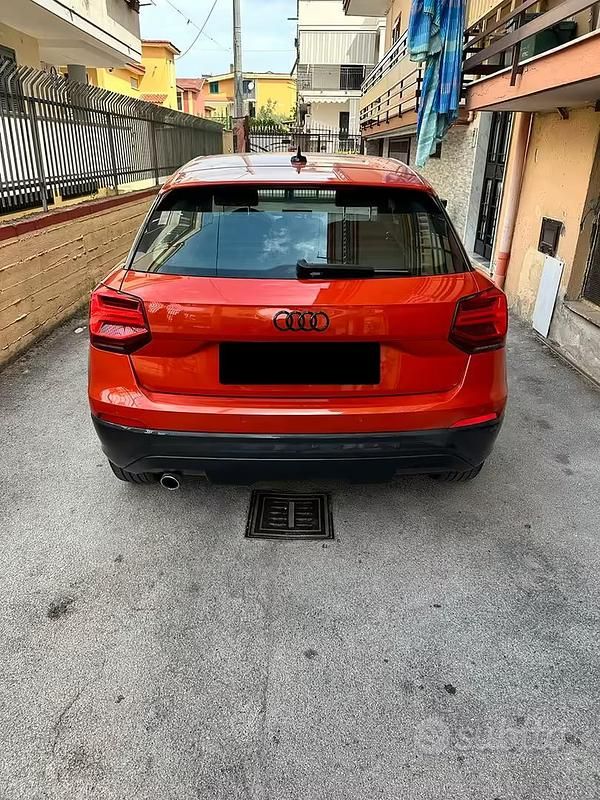Usata Audi Q2 116 CV (85 kW) 2018 Rosso SUV