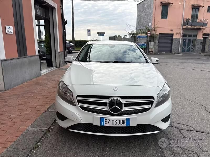 Usata Mercedes A160 Executive 89 CV (65 kW) 2015 Bianco Berlina
