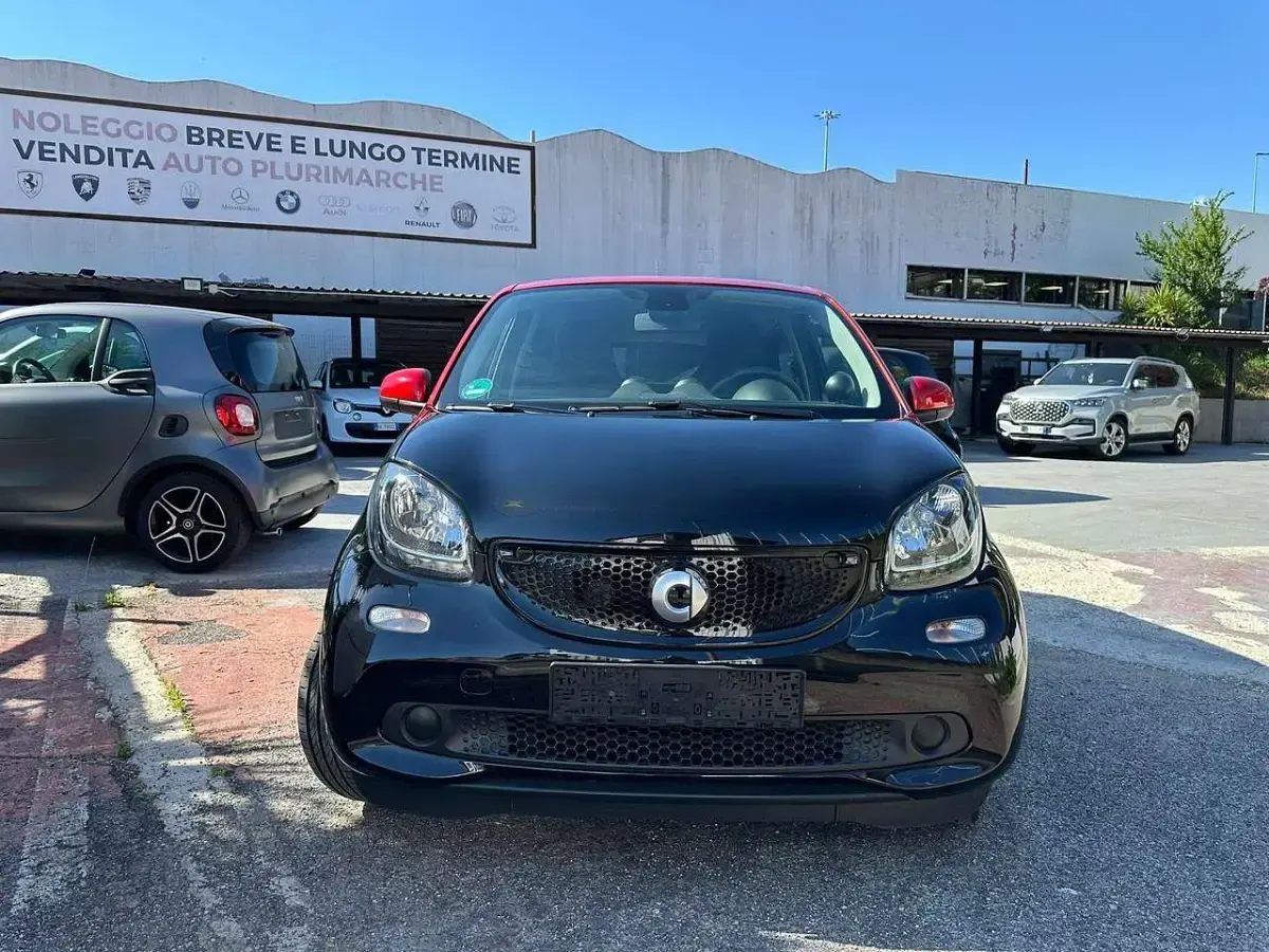 Usata Smart ForFour Passion 90 CV (66 kW) 2018 Nero Utilitaria