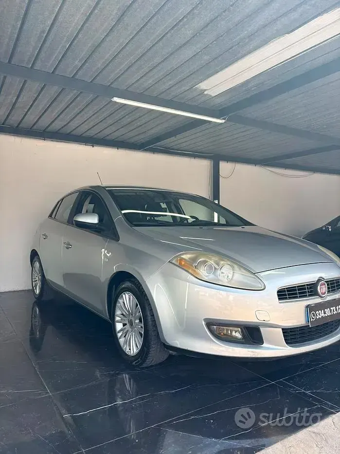 Usata Fiat Bravo Dynamic 90 CV (66 kW) 2010 Grigio Utilitaria