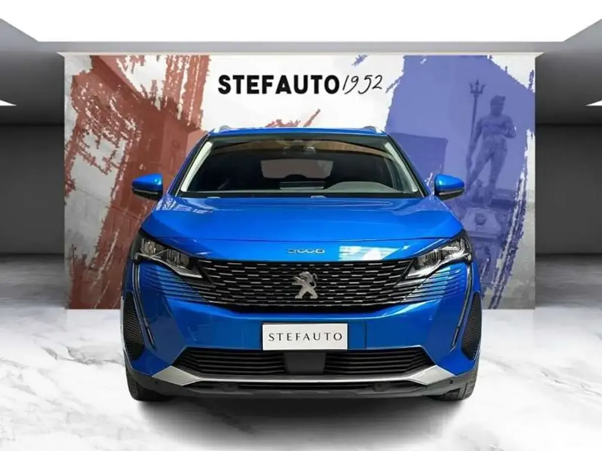 Usata Peugeot 3008 Allure 131 CV (96 kW) 2021 Blu SUV