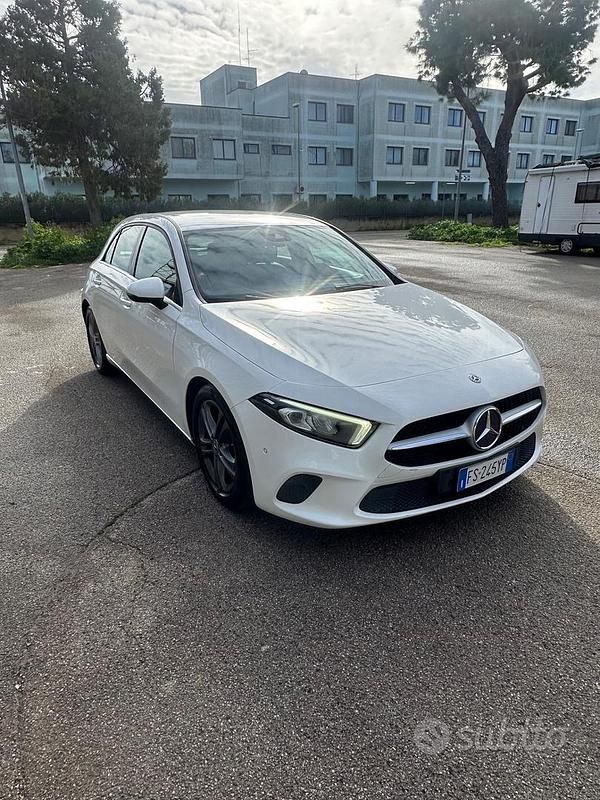 Usata Mercedes A180 Executive 115 CV (84 kW) 2018 Bianco Berlina