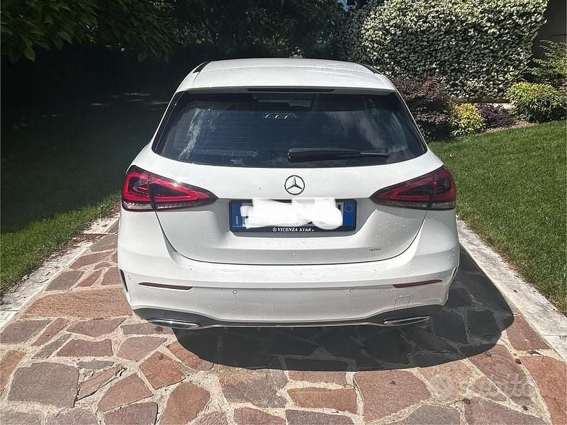 Usata Mercedes A220 190 CV (139 kW) 2019 Bianco Utilitaria