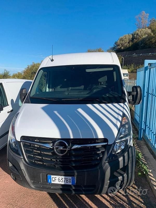 Bianco Usata 2021 Opel Movano Edition Monovolume | 10.000 € (Ottimo prezzo) - Immagine 1/4