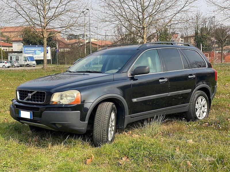 Usata Volvo XC90 Momentum 163 CV (119 kW) 2005 Nero SUV
