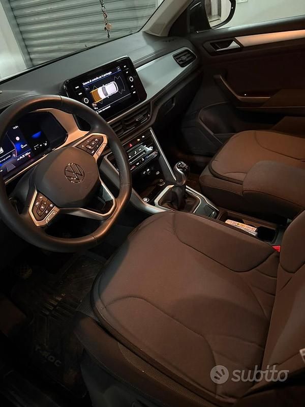 Usata VW T-Roc Edition 115 CV (84 kW) 2024 Nero SUV