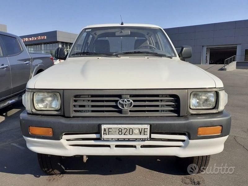 Usata Toyota 4 Runner 82 CV (60 kW) 1995 Bianco SUV