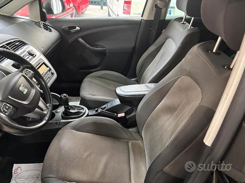 Usata Seat Altea Style 105 CV (77 kW) 2013 Nero Monovolume