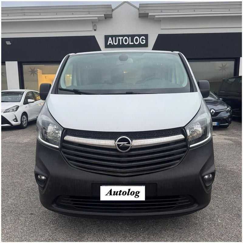 Bianco Usata 2016 Opel Vivaro Edition Monovolume | 9900 € (Ottimo prezzo) - Immagine 1/4