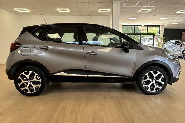 Usata Renault Captur Zen 110 CV (80 kW) 2018 Antracite SUV