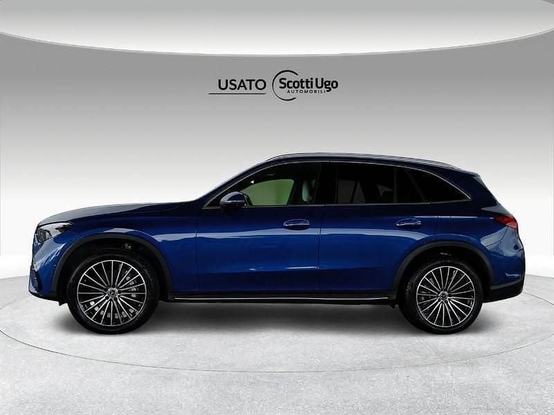 Usata Mercedes GLC300 AMG Line Premium 333 CV (244 kW) 2023 Blu SUV