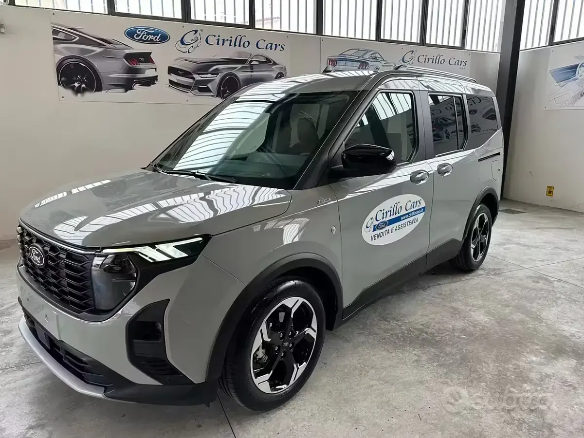 Nuova Ford Tourneo Courier Active 125 CV (91 kW) 2026 Grigio Monovolume