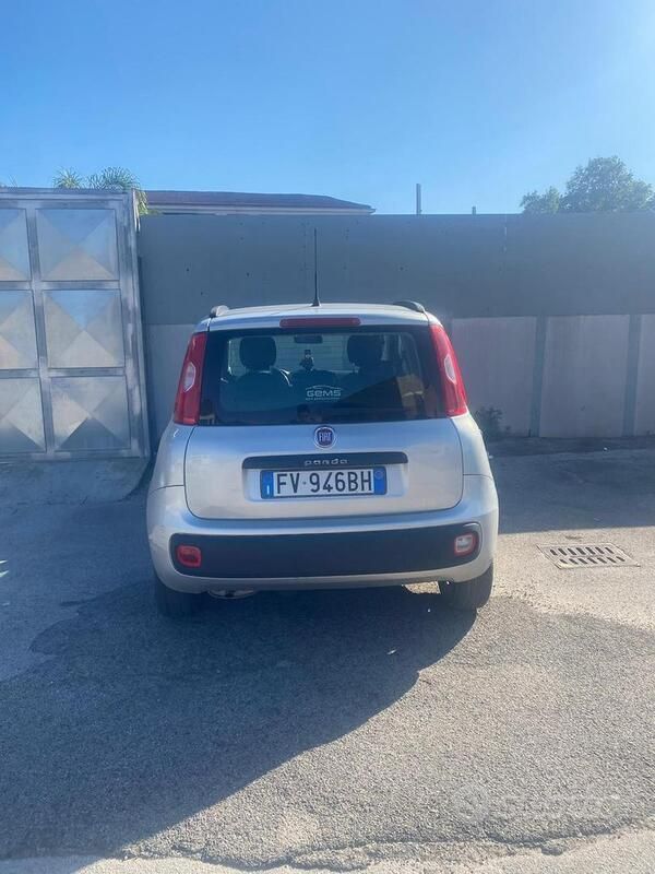Usata Fiat Panda 69 CV (50 kW) 2019 Grigio Utilitaria