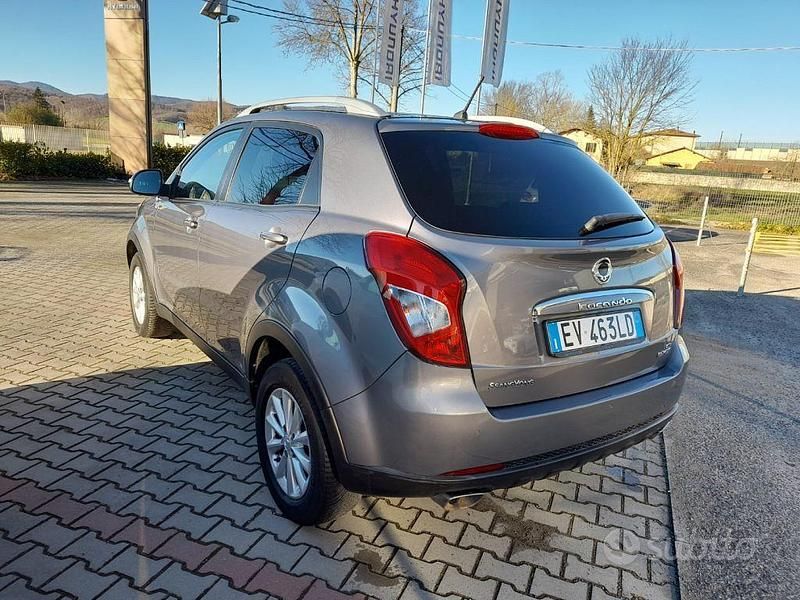 Usata SsangYong Korando 150 CV (110 kW) 2014 Grigio SUV