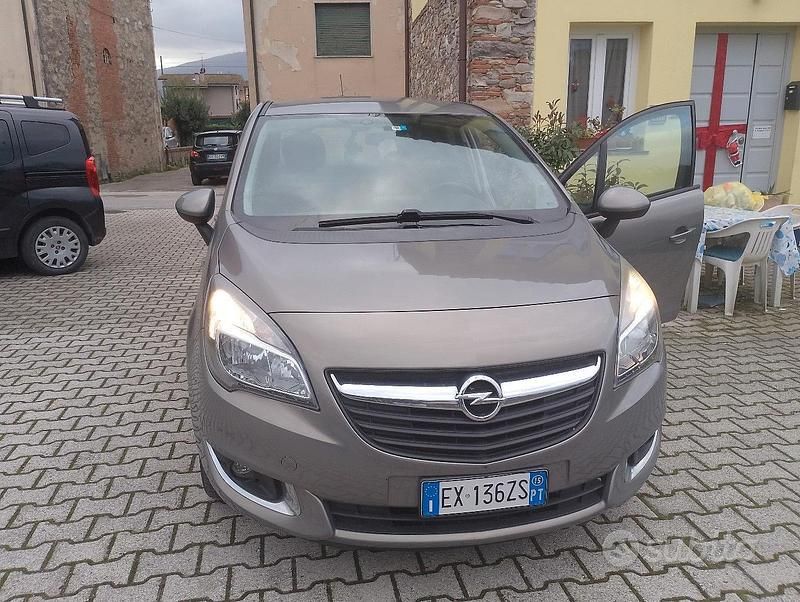 Usata Opel Meriva Cosmo 101 CV (74 kW) 2015 Grigio Monovolume