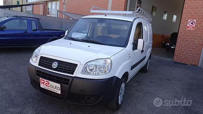 Usata Fiat Doblò 85 CV (62 kW) 2006 Bianco Monovolume
