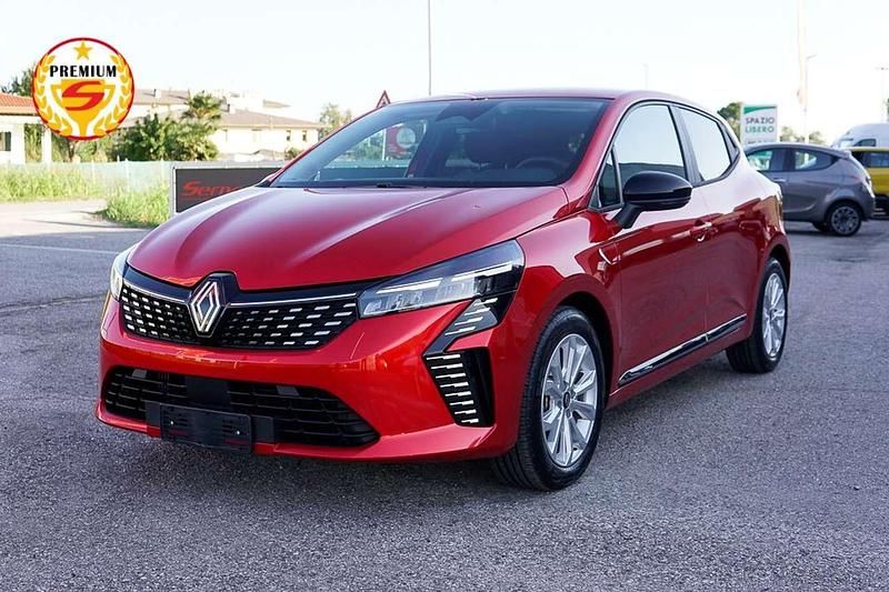 Nuova Renault Clio V Evolution 101 CV (74 kW) 2025 Rosso Berlina