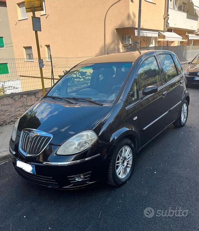 Nero Usata 2009 Lancia Musa Monovolume | 2200 € (Super prezzo) - Immagine 1/4