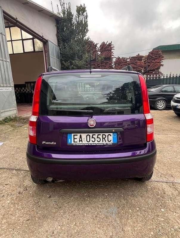 Lilla Usata 2010 Fiat Panda Dynamic Utilitaria | 5200 € (Cara) - Immagine 1/4