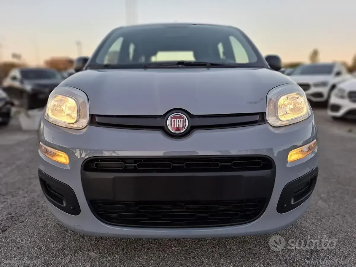 Usata Fiat Panda S 70 CV (51 kW) 2022 Grigio Utilitaria