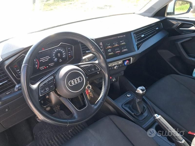 Usata Audi A1 Sportback Ambiente 95 CV (69 kW) 2019 Bianco Utilitaria