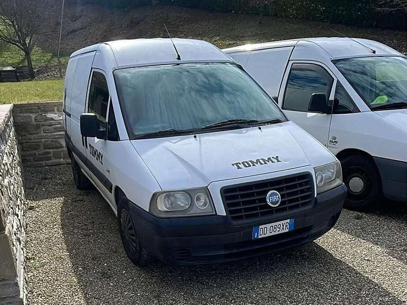 Usata Fiat Scudo 94 CV (69 kW) 2006 Bianco Furgone