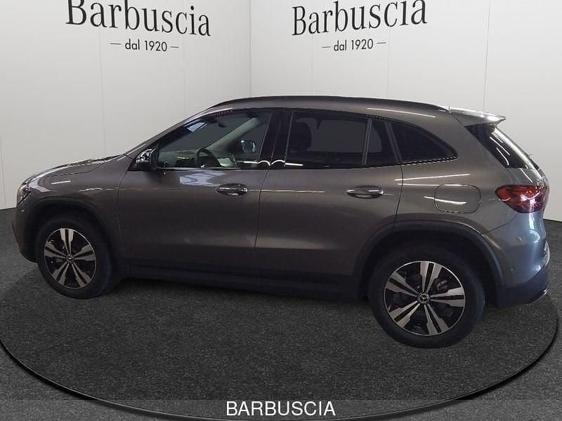 Usata Mercedes GLA180 Advanced Plus 116 CV (85 kW) 2024 Grigio SUV