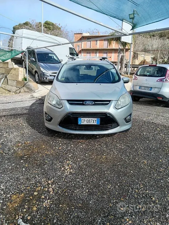 Usata Ford C-MAX Titanium 116 CV (85 kW) 2014 Grigio Monovolume